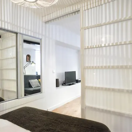 Bmyguest - Castelo Charming Flat * Lisbon