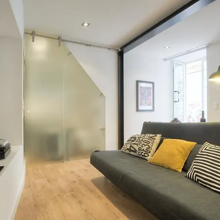 Bmyguest - Castelo Charming Flat Lisbon